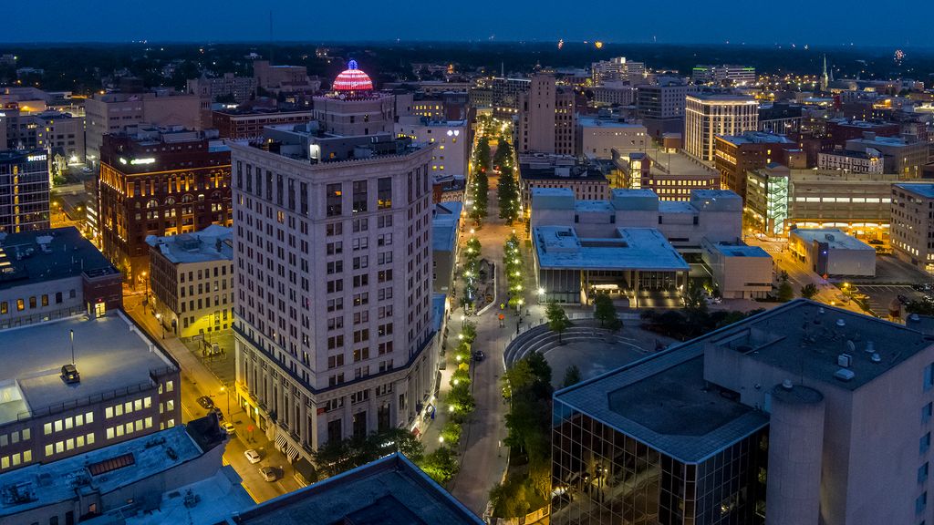 Iconic High-Rise in Grand Rapids, Michigan | McKay Tower